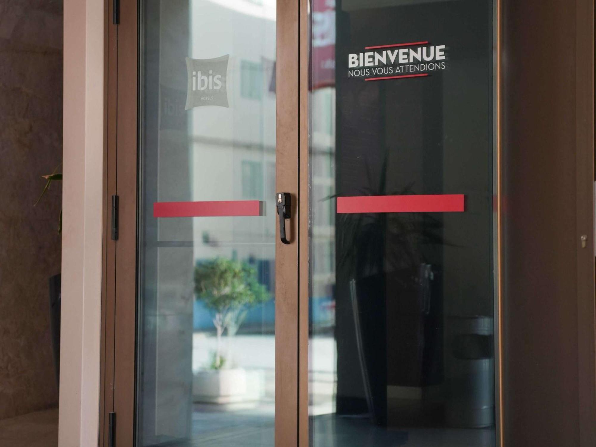 Ibis Tunis Hotell Exteriör bild